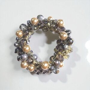 Stella & Dot Sofia Faux Pearl Cluster Bracelet